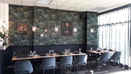 TABLE D'EDOUARD